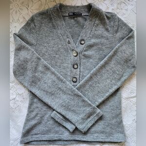 Zara grey button sweater top